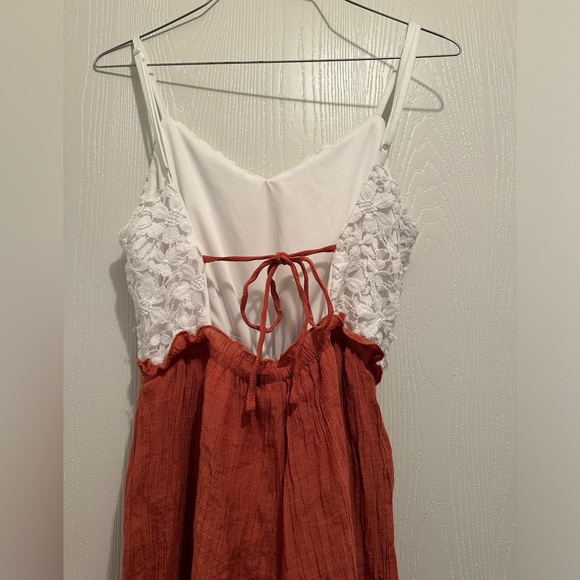 Romper - Picture 3 of 4